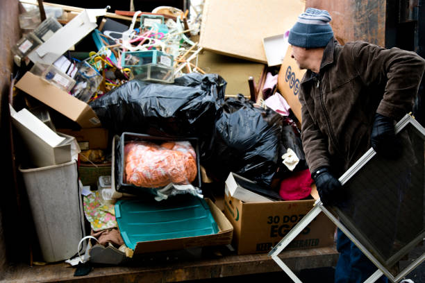 Best Commercial Junk Removal  in East Moline, IL