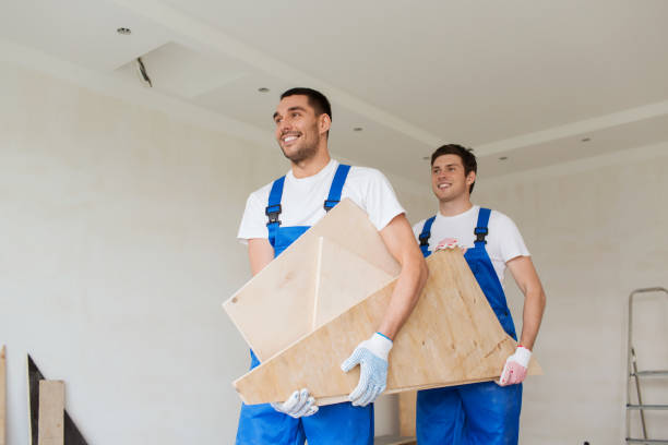 Best Yard Waste Removal  in East Moline, IL